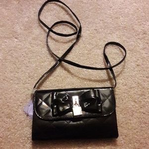 Patent leather bow lock quilted lolita crossbody